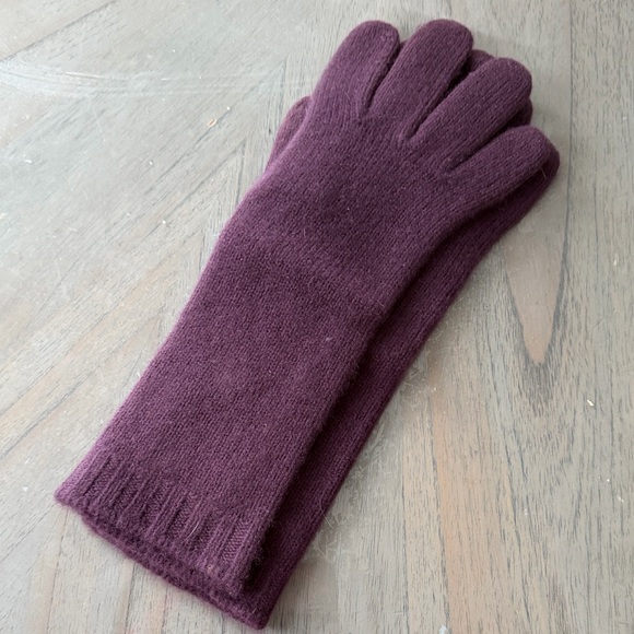 Aris Purple cashmere/Wool Gloves - Picture 2 of 6